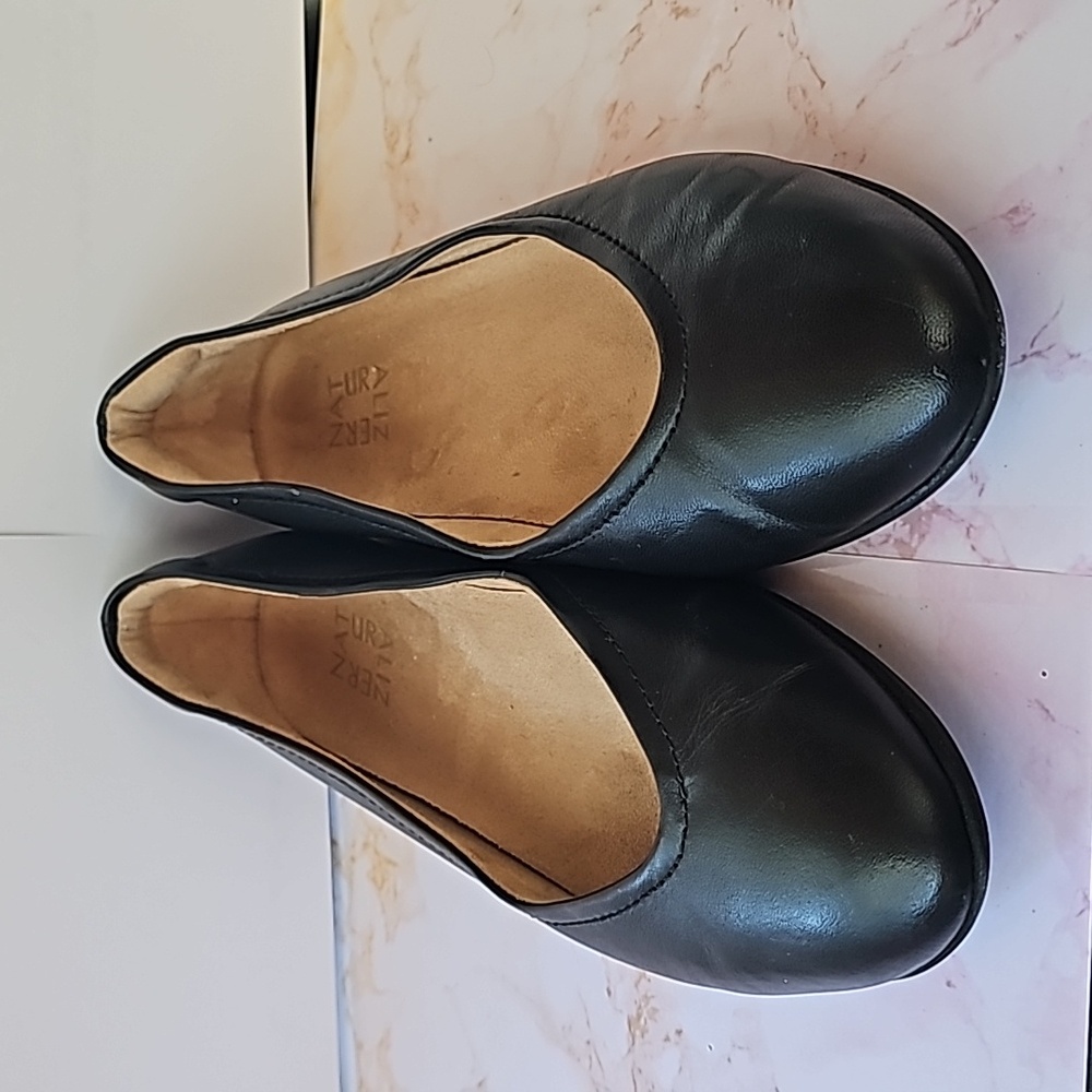 Naturalizer Black Flats Women's Size 8.5 Wide - Picture 2 of 3